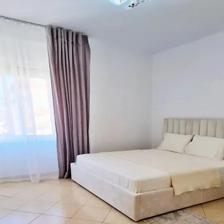 Wow Appartment, Sea And Mountain View, 150m Sea Apartment *