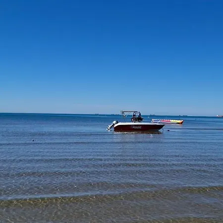 Wow Appartment, Sea And Mountain View, 150m Sea