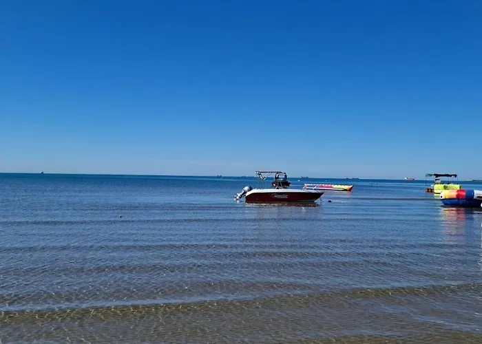 Wow Appartment, Sea And Mountain View, 150m Sea